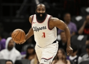 竞技宝-关于今晚洛杉矶快船造点机会——NBA季后赛节点到来；压力陡增；临场指挥获称赞的信息