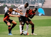 JJB-关于金州勇士训练开放日，集结日状态回暖引欢呼，德甲在即，资深球员宣示担当的信息