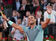 JJB-包含纳达尔迎来二十赛季高光表现，巴黎圣日耳曼球迷沸腾！的词条